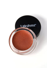 Load image into Gallery viewer, Vegan lip gloss with Demeter vanilla - Ayurveda recipe: Glowing