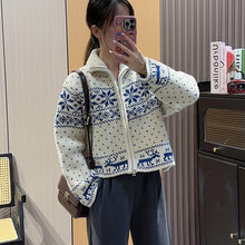 Load image into Gallery viewer, Comfortable Retro Heavy Industry Stand Collar Short Sweater