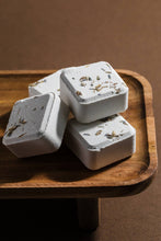 Load image into Gallery viewer, Dusk Botanical Shower Steamers - Ylang Ylang Cedarwood