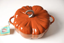 Load image into Gallery viewer, Pumpkin Enameled Cast Iron Dutch Oven - 1.9L Non-Stick Casserole Dish