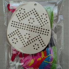 Load image into Gallery viewer, DIY Embroidery Kit Easter Eggs Embroidery Craft Set Made Of Wood Crafts For Children Sewing For Children On Easter Decoration