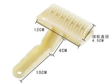 Load image into Gallery viewer, Stainless Steel Lattice Cutter Roller - Pastry & Pizza Dough Wheel