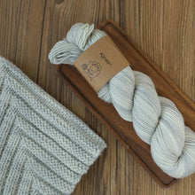 Load image into Gallery viewer, SHIKE 1pc=100g High Quality 100% Merino Wool Soft Sweater Scarf Hat Hand Woven DIY Rainbow Baby Wool Yarn Thread 100g / skein