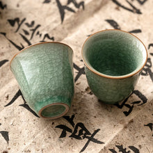 Load image into Gallery viewer, Ru Kiln Ice Crackle Tasting Cup, 25ml