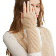 Load image into Gallery viewer, 100% Cashmere Fingerless Gloves