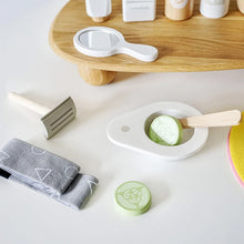 Load image into Gallery viewer, Wooden Pretend Play Spa Makeup Set