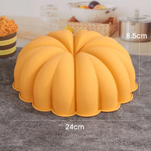 Load image into Gallery viewer, Pumpkin & Nut Leaves Silicone Baking Mold