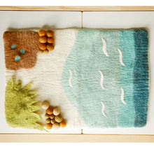 Load image into Gallery viewer, Handmade Wool Felt Play Mats