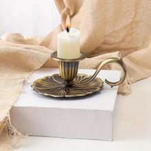 Load image into Gallery viewer, European Style Handheld Candlestick Holder