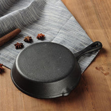 Load image into Gallery viewer, Cast Iron Frying Pan (Natural Cooking)