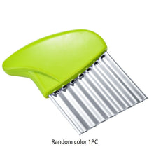 Load image into Gallery viewer, Stainless Steel Crinkle Cutter