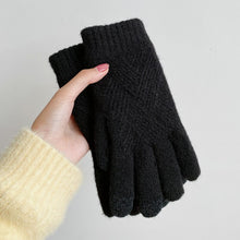 Load image into Gallery viewer, Crosshatch Cashmere Winter Gloves