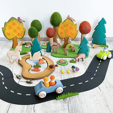 Load image into Gallery viewer, DIY Buildable Children’s Road Kit