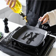 Load image into Gallery viewer, Square Cast Iron Steak Skillet Pan