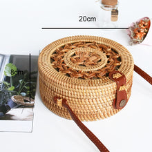 Load image into Gallery viewer, Woven Straw Boho Round Bags