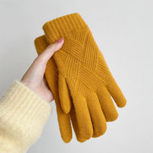 Load image into Gallery viewer, Crosshatch Cashmere Winter Gloves