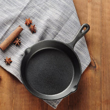 Load image into Gallery viewer, Cast Iron Frying Pan (Natural Cooking)