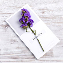 Load image into Gallery viewer, 10 Greeting Cards with Dried Glyphosilia Flowers