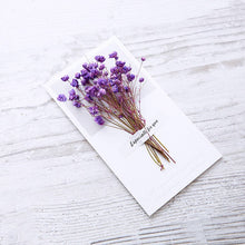 Load image into Gallery viewer, 10 Greeting Cards with Dried Glyphosilia Flowers