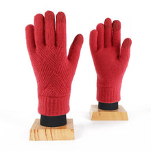 Load image into Gallery viewer, Crosshatch Cashmere Winter Gloves