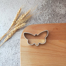 Load image into Gallery viewer, Variety Styles Stainless Steel Easter Biscuit Cutter Easter Rabbit Eggs Carrot Cookie Mold Kitchenware Cookie Cutter Baking Tool