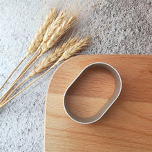 Load image into Gallery viewer, Variety Styles Stainless Steel Easter Biscuit Cutter Easter Rabbit Eggs Carrot Cookie Mold Kitchenware Cookie Cutter Baking Tool