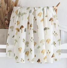 Load image into Gallery viewer, 100% Muslin Cotton Swaddling & Receiving Blanket
