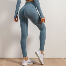 Load image into Gallery viewer, Women's Seamless Yoga Set - High Waist Leggings & Sports Bra