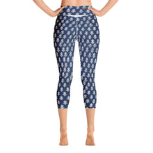 Load image into Gallery viewer, Petite Flower Yoga Capri Leggings