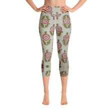 Load image into Gallery viewer, Kerala Yoga Capri Leggings