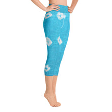 Load image into Gallery viewer, Blue Starburst Yoga Capri Leggings