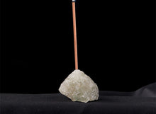 Load image into Gallery viewer, Raw crystal incense holder
