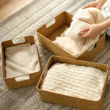 Load image into Gallery viewer, Woven seagrass basket
