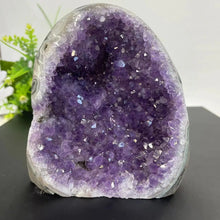 Load image into Gallery viewer, Uruguay Amethyst Geode, Natural, 400g to 1.2kg
