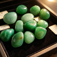 Load image into Gallery viewer, Green Aventurine Tumbled Stones, Natural, 100g Bag, 2–4cm
