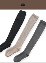 Load image into Gallery viewer, 100% Cashmere Women&#39;s Long Winter Socks
