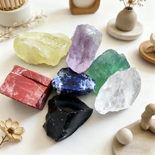 Load image into Gallery viewer, Raw Chakra Crystal Set, 7 Natural Stones, 2–3cm
