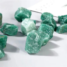 Load image into Gallery viewer, Green Aventurine Raw Stone, Natural Rough Pieces
