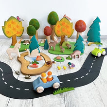 Load image into Gallery viewer, DIY Buildable Children’s Road Kit
